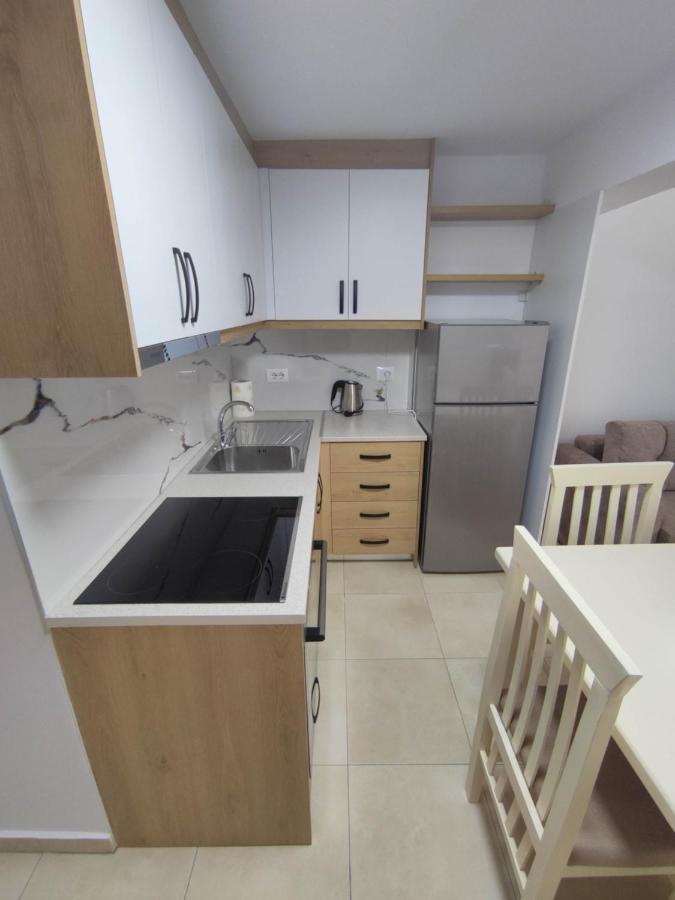Rose Apartment Саранда Экстерьер фото