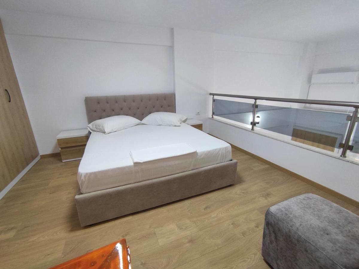 Rose Apartment Саранда Экстерьер фото